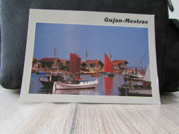 Cpsm  33     GUJAN-MESTRAS      Vue Générale Du Port De Larros - Gujan-Mestras
