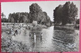 45 - Dordives - La Baignade Sur Les Bords Du Loing - Très Bon état - Dordives