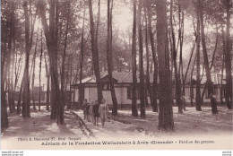 A10-33) ARES - GIRONDE - AERIUM DE LA  FONDATION  WALLERSTEIN - PAVILLON  DES  GARCONS - ( 2 SCANS ) - Arès