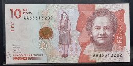 Colômbia   10,000  Pesos  2015  . - Cile