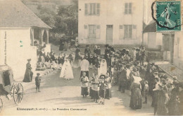 78 ELANCOURT #23869 PREMIERE COMMUNION PLACE DE L EGLISE RELIGIEUX - Elancourt