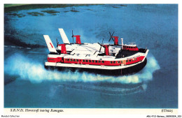 ARUP12-0766-BATEAU - S.R.N.H Hovercraft Leaving Ramsgate - Hovercrafts