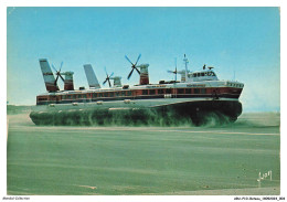 ARUP10-0587-BATEAU - CALAIS - L'Hovercraft - Hovercrafts