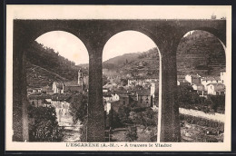 CPA L`Escarène /A.-M., A Travers Le Viaduc - L'Escarène