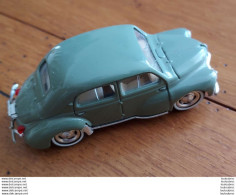 SOLIDO RENAULT 4CV  AU 1/43e MADE IN FRANCE - Solido