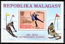 Madagascar 1976 Mi Blockpr 13 MNH  (ZS4 MDGprbl13) - Figure Skating