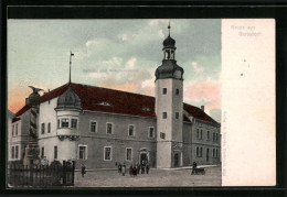 AK Gerbstedt, Rathaus Mit Aufschrift Hotel Ratskeller Und Kriegerdenkmal - Gerbstedt