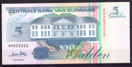 BILLET DE BANQUE SURINAM 5 GULDEN 1996 PICK 136 NEUF UNC - Suriname