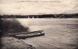 Chalonnes-sur-Loire La Loire Au Confluent Du Layon Barques Avec Grue Au Fond - Chalonnes Sur Loire