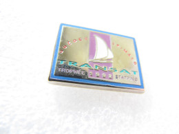 PIN'S    TRANSAT  QUEBEC SAINT MALO   TROPHÉE STARPIN'S  1992  BATEAU  Zamak - Boten