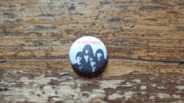 REF PC8 : Badge Vintage Année 80 Rock Pop Punk Metal The Ramones - Other Products