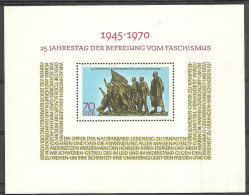 Germany, Democratic Republic (DDR) 1970 Mi Block 32 MNH  (ZE5 DDRbl32) - Monuments