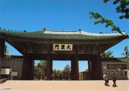 COREE DU SUD SEOUL TAEHANMUN GATE IN TOKSUGUNG - Corée Du Sud