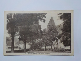 DUN SUR AURON  Le Square Et L'Eglise - Dun-sur-Auron