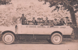 CARTE PHOTO AUTOCAR DU GRAND GARAGE CENTRAL CH.  BOUDOU A LOURDES - Busse & Reisebusse