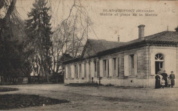33 BLANQUEFORT MAIRIE ET PLACE DE LA MAIRIE CPA BON ETAT - Blanquefort