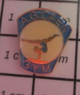 410b Pin's Pins / Beau Et Rare / SPORTS / CLUB GYMNASTIQUE FEMININE CAEN AVANT GARDE POUTRE - Gymnastics