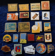 78725--Collection 23 Pin's.Philatelie. Timbre. Poste. Carte Postale. - Mail Services