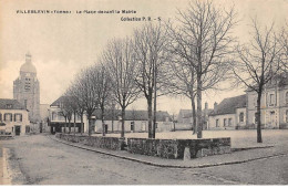 VILLEBLEVIN - La Place Devant La Mairie - Très Bon état - Villeblevin