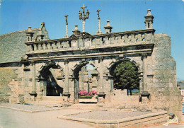 29 SIZUN LA PORTE MONUMENTALE - Sizun