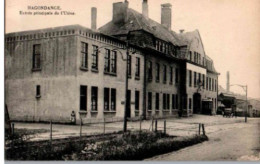 57  HAGONDANGE / HAGENDINGEN  LES USINES (M4) - Hagondange