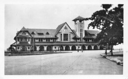 CONGO POINTE-NOIRE La Gare CFCO Termi Du Congo-Océan Souvenir A.G.E.F Dos Vierge Non Circulé(Scan R/V) N° 40 \MP7125 - Pointe-Noire