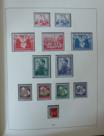 DDR Sammlung 1949-1990 In Vier Bänden Wahrscheinlich Fast Kpl. Augenscheinlich Postfrisch (Stichproben) Mit Allen Spitze - Colecciones (en álbumes)