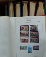 DDR Sehr Umfangreicher Doublettenposten In 6 Dicken Vordruckalben (mehrere Sammlungsteile), Viele Kpl. Ausgaben/Jahrgäng - Colecciones (en álbumes)