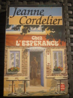 Chez L'ESPERANCE Le Livre De Poche - Audio Tapes