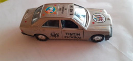 Mercedes 190 Les Aventures De Tintin 1/43 7 Cm  Idéal Cadeau Noel Anniversaire Etc - Other & Unclassified