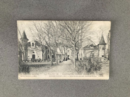 La Palud Interieur Du Chateau Jullian Carte Postale Postcard - Lapalud