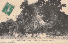 Moulins Engilbert Les Ruines De Vieux Château - Moulin Engilbert