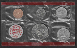 Delcampe - USA - Mint Set 1971 Zecca D (Denver)  Ms131 - Mint Sets