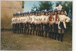 68 . HIRSINGUE . LES MAJORETTES( Voir 2 Scans ) - Hirsingue
