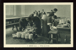 COREE - WONSAN - APRES LE REPAS - Corée Du Sud