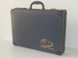 Vintage ! Authentic 1940-50s' Crocodile Brand Gent's Wear Suitcase / Briefcase Bag - Altri & Non Classificati