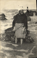 CPA Type De Mouliere FEmme Folklore Metier - Fischerei