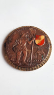 NIEDERBREITENBACH 1977 SANKT FLORIAN BESCHÜTZE UNSER DORF 60MM BLASON EMAIL - Firemen