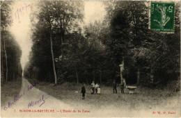 CPA St-NOM-la-BRETECHE - L'Etoile De La Tasse (102565) - St. Nom La Breteche