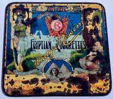 Ancienne Boite En Fer (vide) HADGES NESSIM Pour 20 Cigarettes Egyptiennes. - Empty Cigarettes Boxes