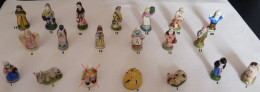 Lot De 19 Santons. (n°5). - Santons
