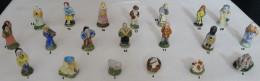 Lot De 20 Santons. (n°11). - Santons