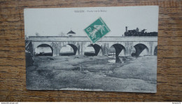 Carte Assez Rare , Vergèze , Viaduc Sur Le Rhôny "" Carte Animée Train Sur Le Viaduc "" - Vergèze