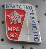 ORA Bratstvo Edinstvo 1982 Youth Labor Action, Yugoslavia Pin, Badge, Lapel - Administración