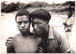 MOZAMBIQUE Pescadores Macua Baia De Nacala Jose Henriques E Silva Portugal (scan Recto-verso) OO 0985 - Mozambique