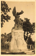St Pol Sur Ternoise * Carte Photo * Place Et Monument Aux Morts Du Village * Villageois - Saint Pol Sur Ternoise
