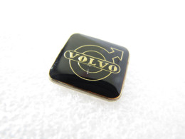 PIN'S   LOGO  VOLVO - Autres & Non Classés