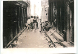 NEPAL Des Jeunes Enfants Dans Une Rue De La Capitale RR 1265 - Nepal