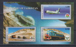 Tadschikistan Tajikistan Block 26 Verkehrsmittel Autos Flugzeuge Eisenbahn MNH/** 2001 - Tadjikistan