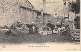 Les Dentellières D'YSSINGEAUX - Très Bon état - Yssingeaux
